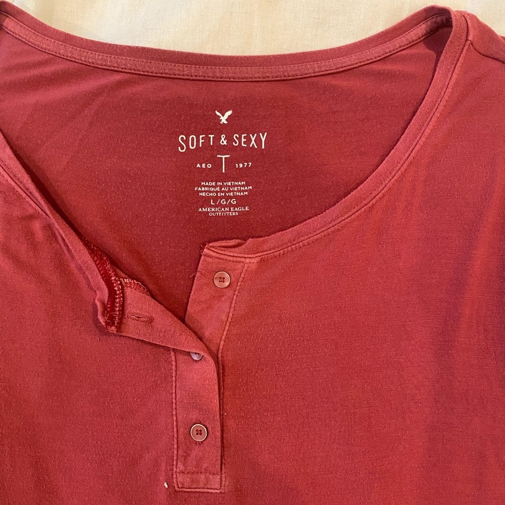 American Eagle 3/4 Sleeve Top